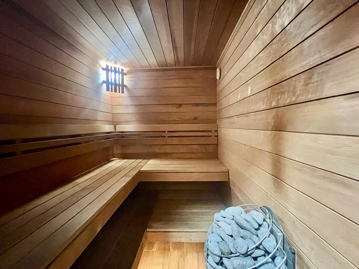 Seaview Drive, Ogmore-By-Sea, Vale of Glamorgan, CF32 0PB